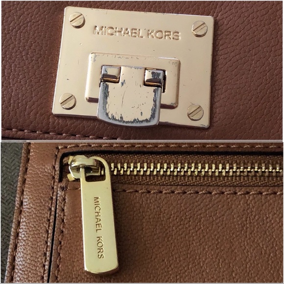 Michael Kors Accordion Wallet - Picture 10 of 11